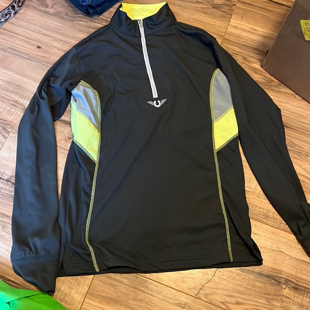New tuff rider top